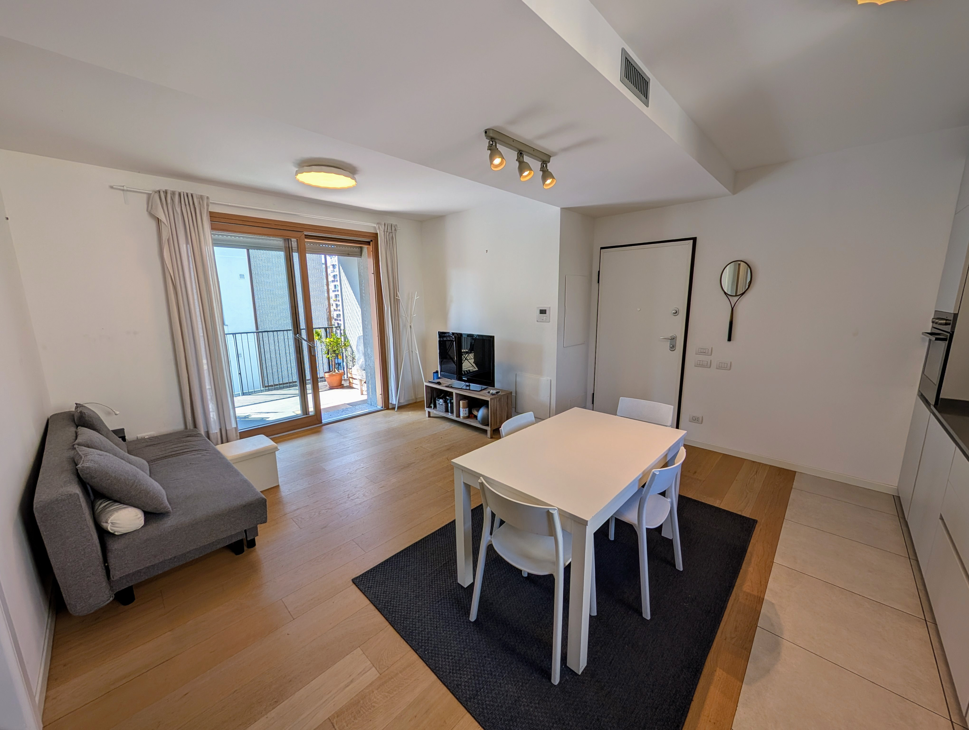 PXL 20250325 100506131~2