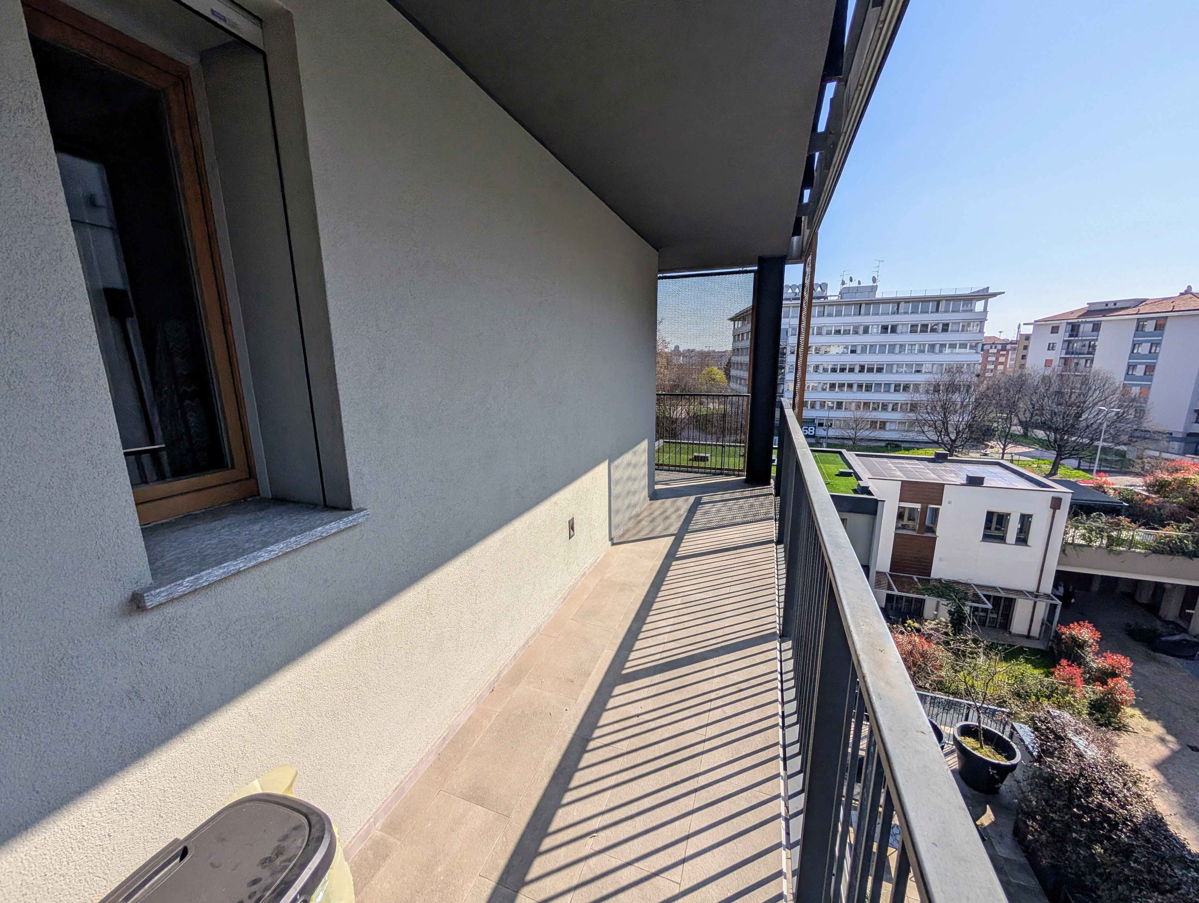 PXL 20250325 100806880~2