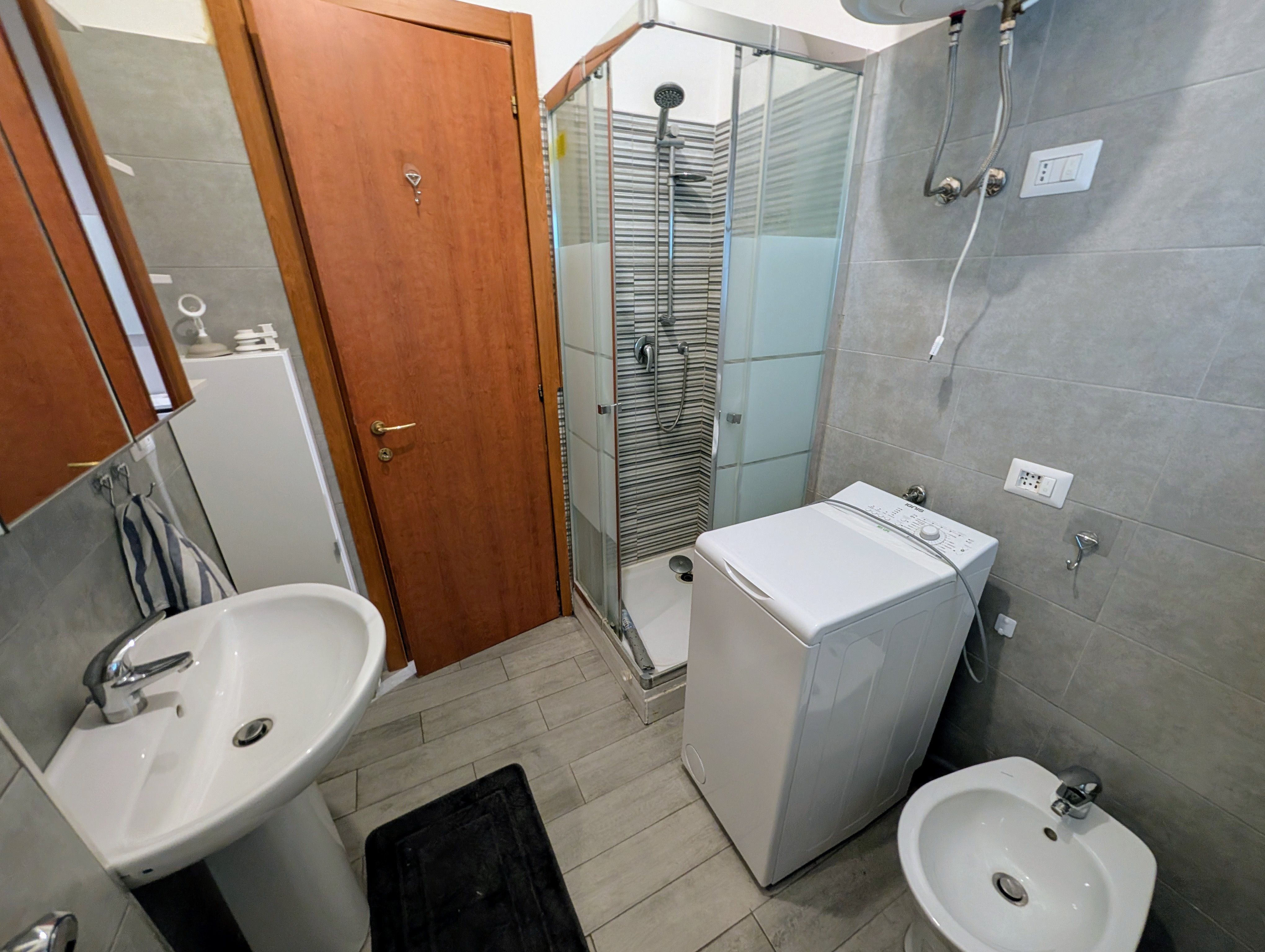 PXL 20250605 125543184~2