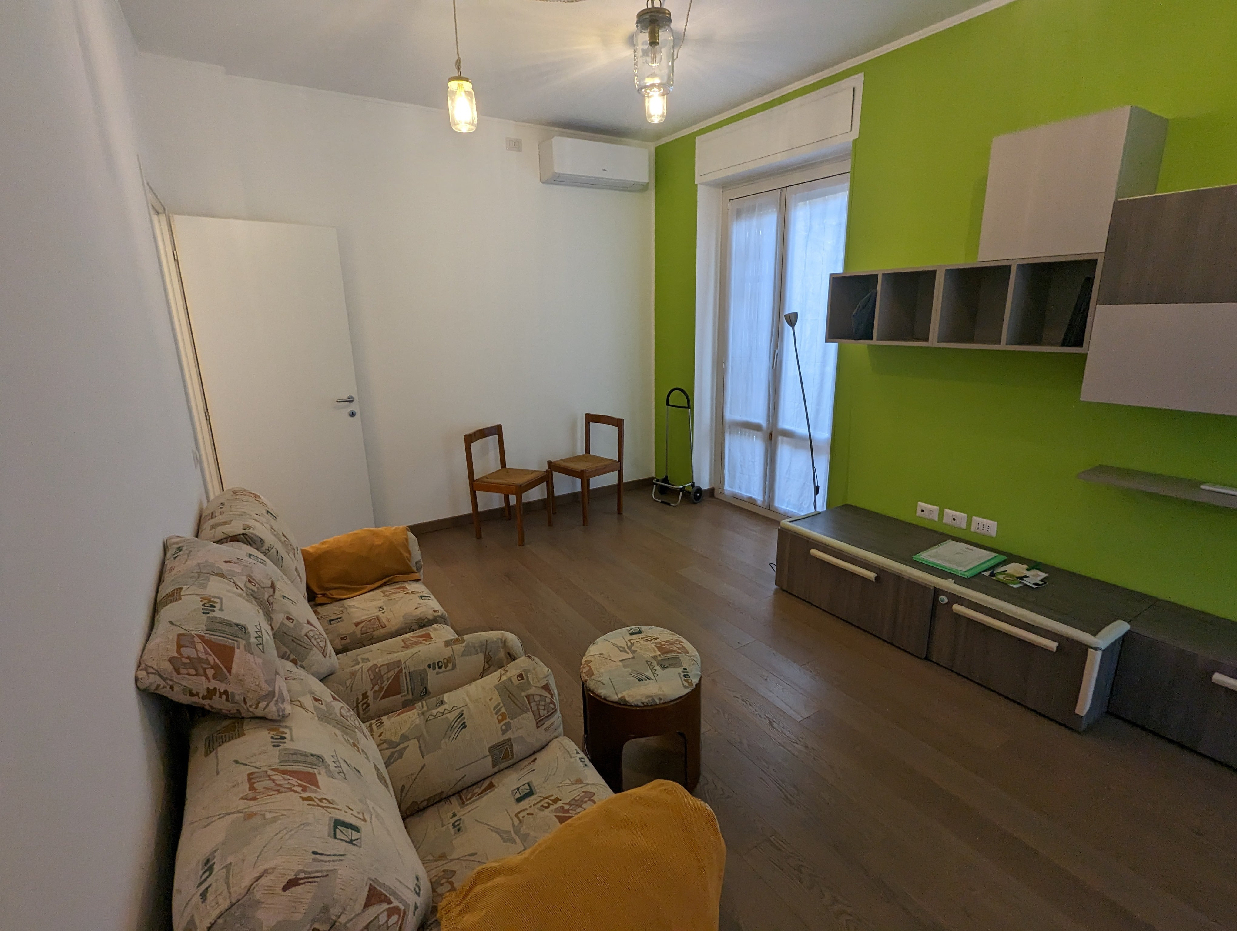 PXL 20221115 111048442 min