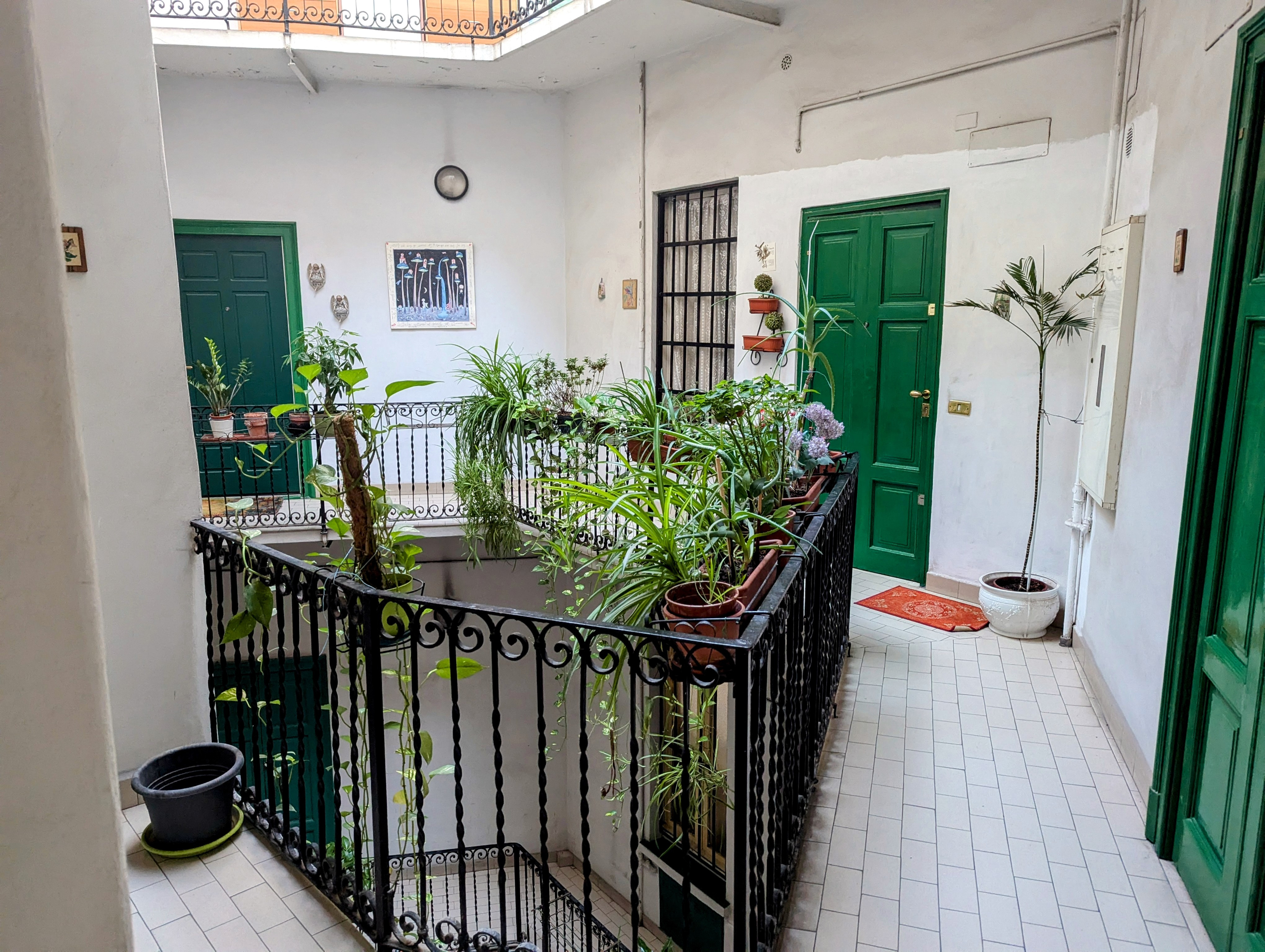 PXL 20241014 150158753.MP~2