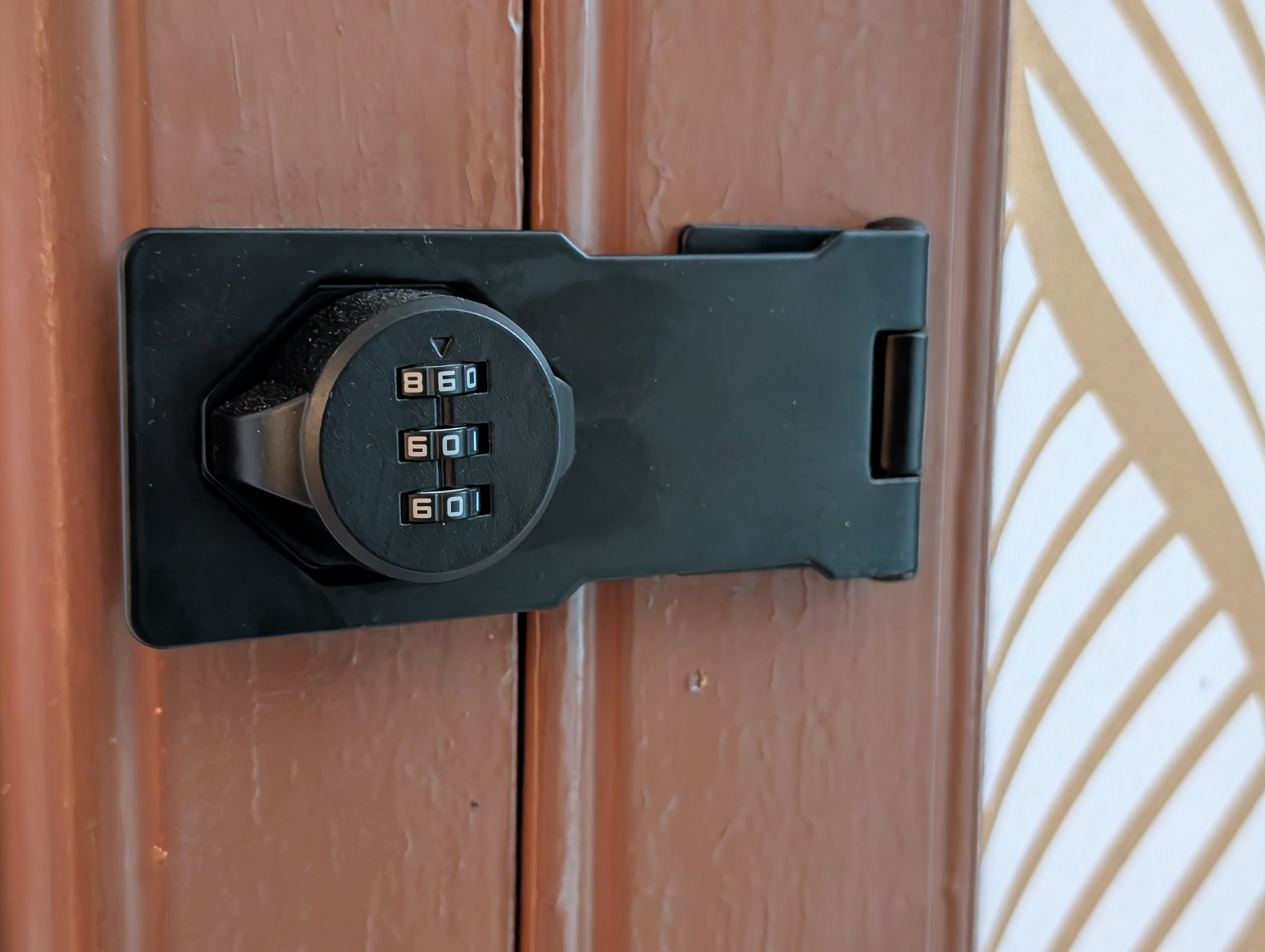 PXL 20250413 163714081